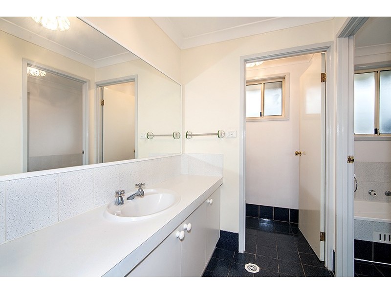 16 BLADES PLACE, Mount Annan NSW 2567