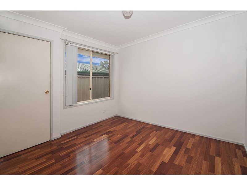 16 BLADES PLACE, Mount Annan NSW 2567