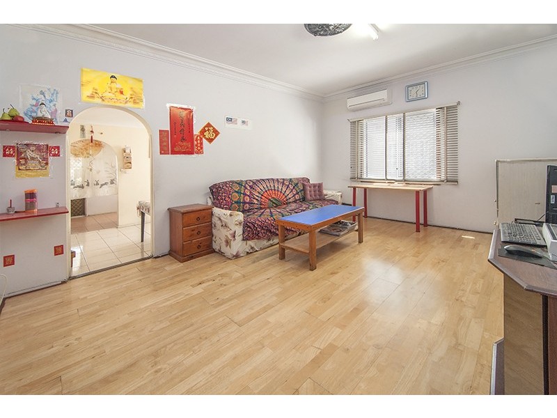 213 AUBURN ROAD, Auburn NSW 2144