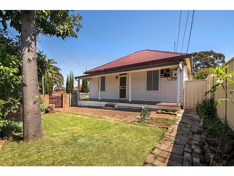 17 TARALGA STREET, Old Guildford NSW 2161