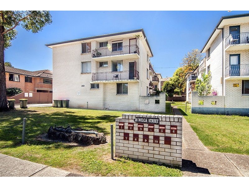 8/20 Wilga Street, Fairfield NSW 2165