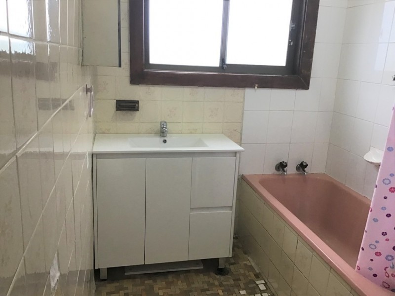 208 CUMBERLAND ROAD, Auburn NSW 2144