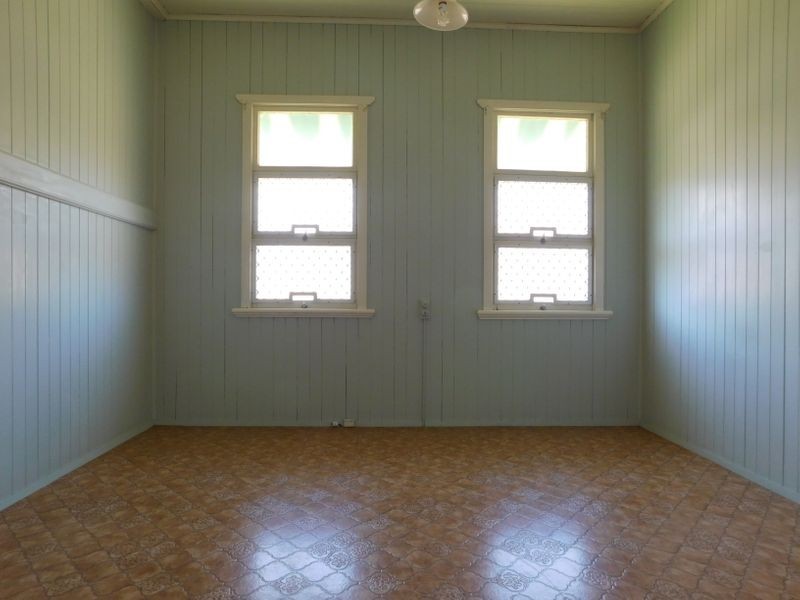 5 Joyce Street, East Ipswich QLD 4305