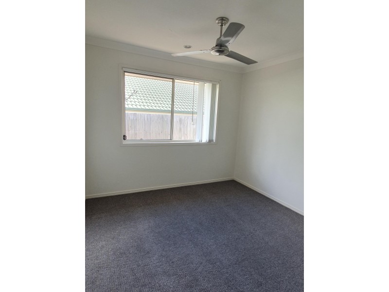12 Brighton Street, Raceview QLD 4305