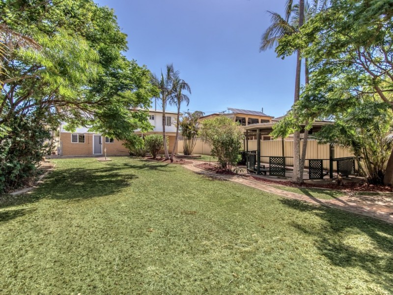 21 Prunda Parade, Raceview QLD 4305