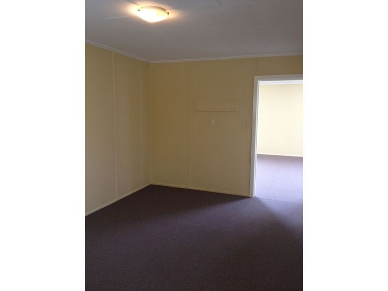 9 Old Toowoomba Road, One Mile QLD 4305