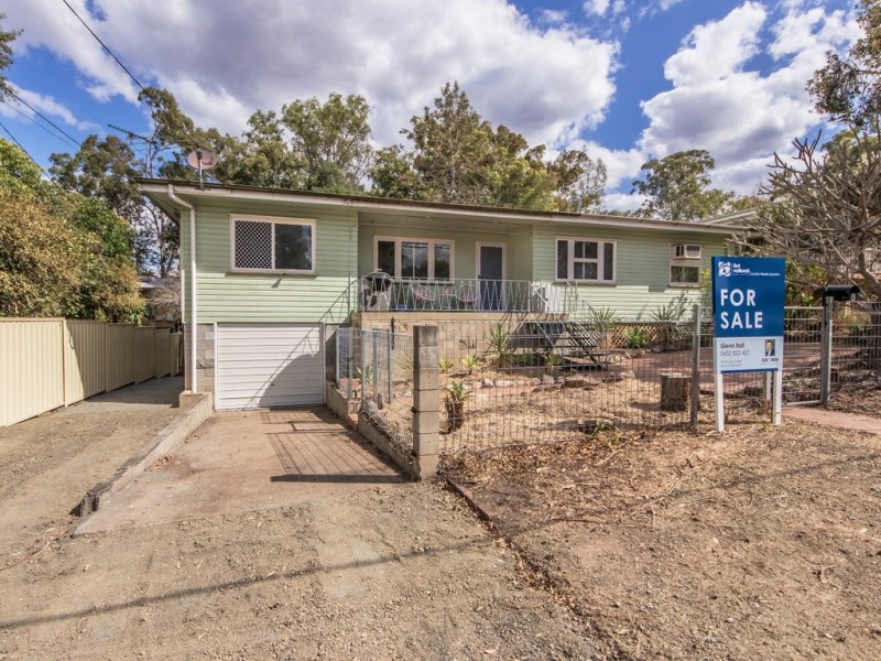 4 Emerald Street, Brassall QLD 4305