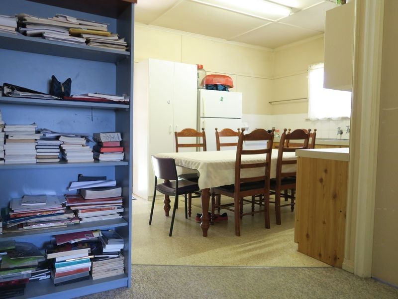 127 Blackstone Road, Silkstone QLD 4304