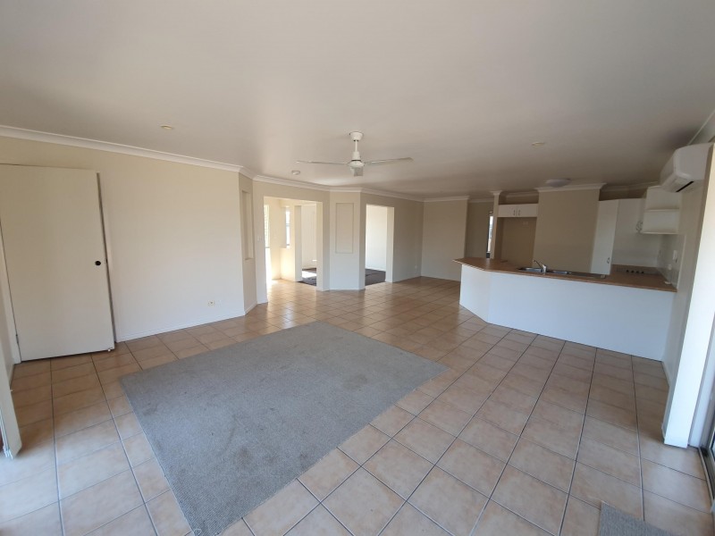 49 Banksia Drive, Raceview QLD 4305