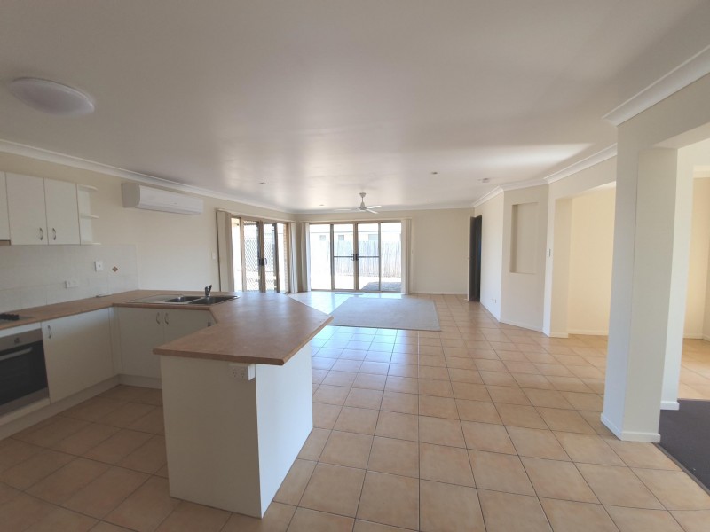 49 Banksia Drive, Raceview QLD 4305