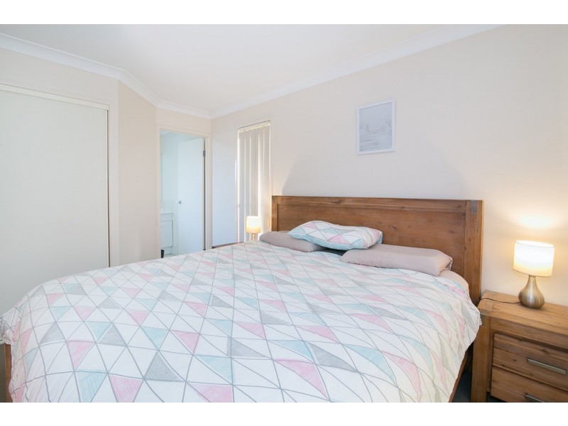 30 Harrison Grove, Deebing Heights QLD 4306