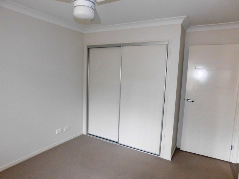 2/23 Knightsbridge Drive, Chuwar QLD 4306
