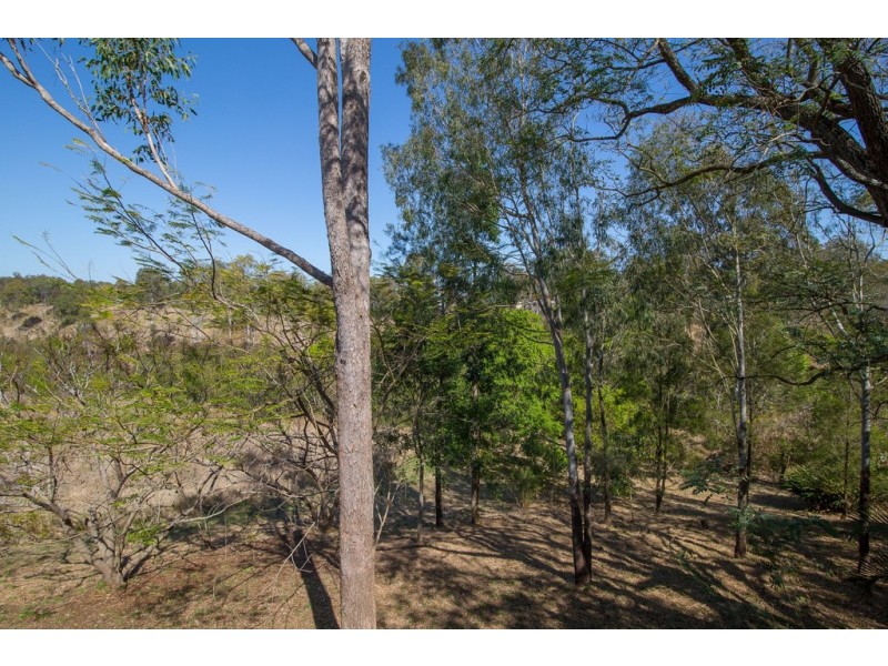 62 Gladstone Road, Sadliers Crossing QLD 4305