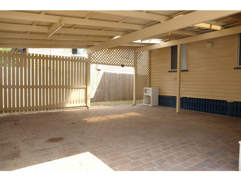 10 Shine Street, One Mile QLD 4305