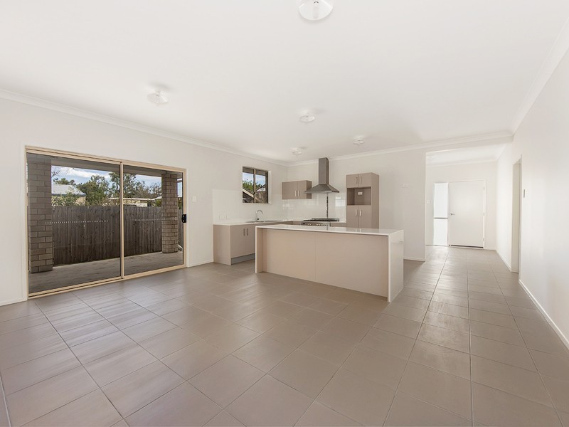 10a Shine Street, One Mile QLD 4305