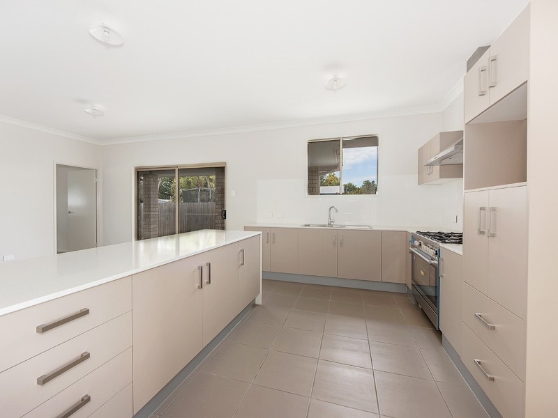 10a Shine Street, One Mile QLD 4305