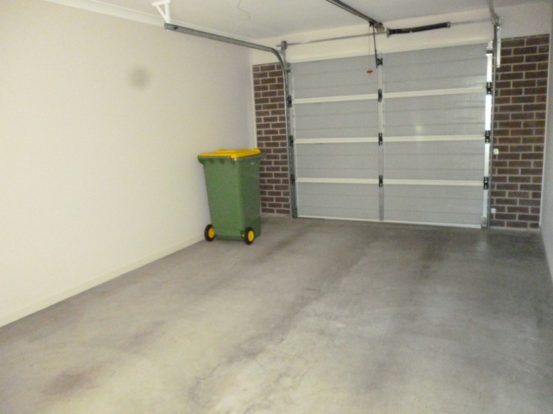 157 Whitehill Road, Eastern Heights QLD 4305