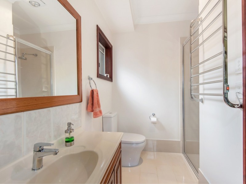 54 Velvet Street, Pine Mountain QLD 4306