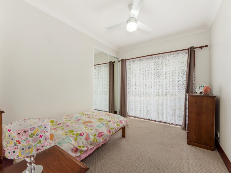 54 Velvet Street, Pine Mountain QLD 4306