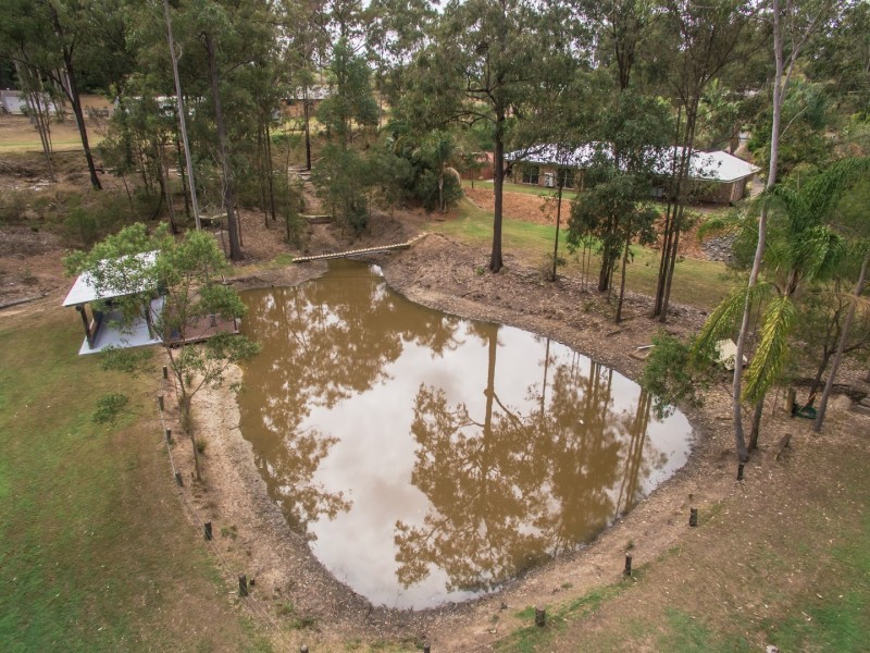 54 Velvet Street, Pine Mountain QLD 4306