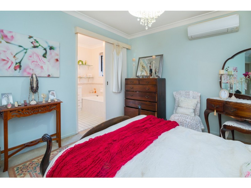 9 Bradfield Drive, Brassall QLD 4305