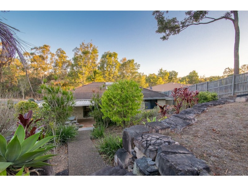 9 Bradfield Drive, Brassall QLD 4305