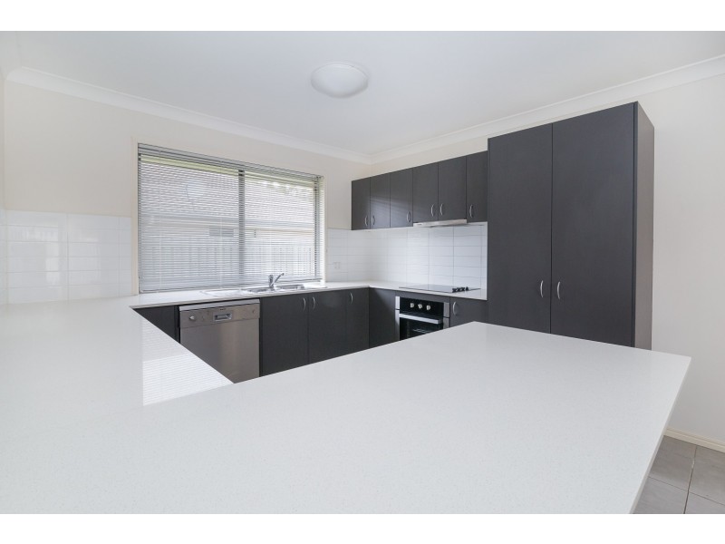 31 Skardon Crescent, Brassall QLD 4305