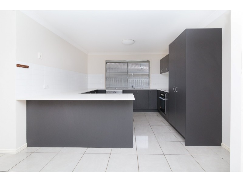 31 Skardon Crescent, Brassall QLD 4305