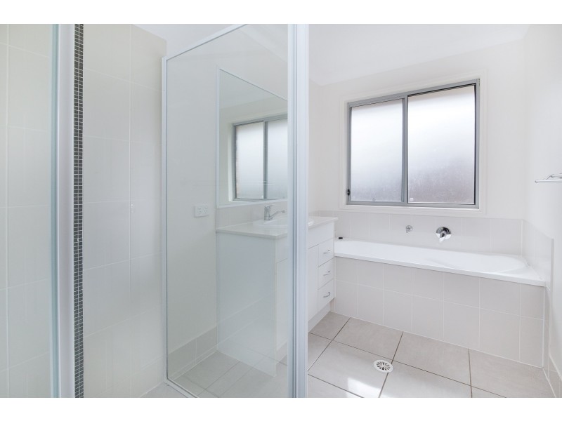 31 Skardon Crescent, Brassall QLD 4305