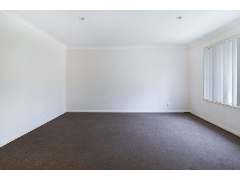 31 Skardon Crescent, Brassall QLD 4305