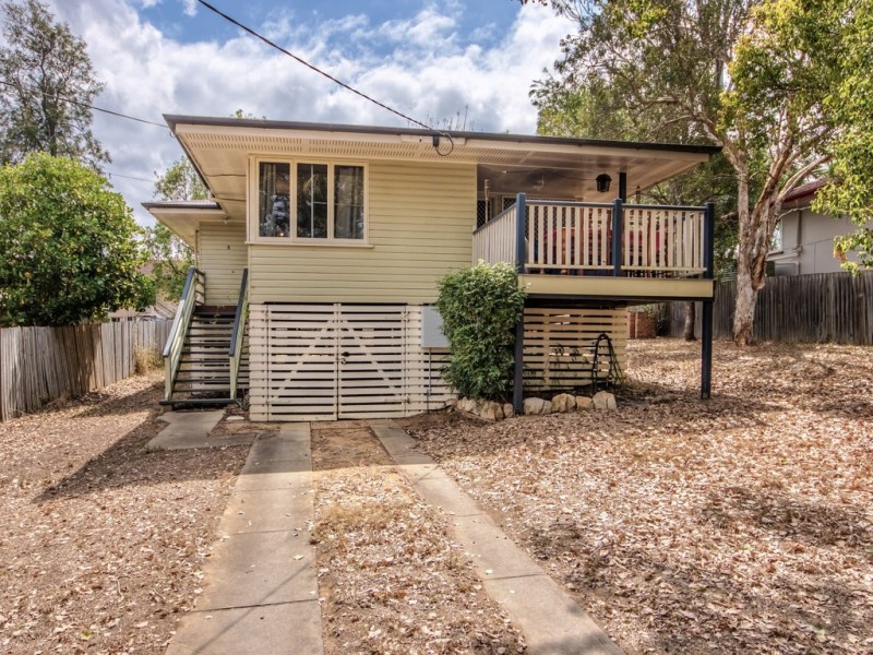 8 Odette Street, Leichhardt QLD 4305