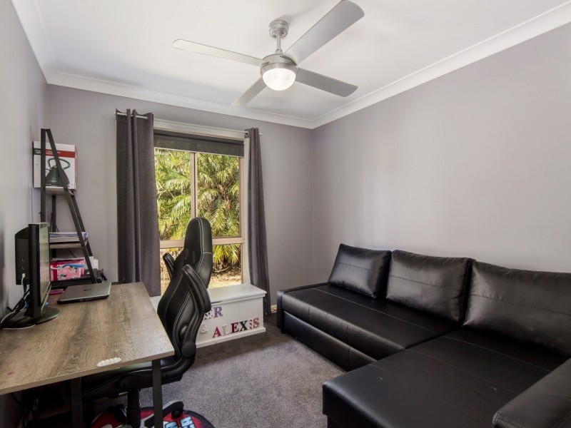 6 Chiffley Court, Collingwood Park QLD 4301