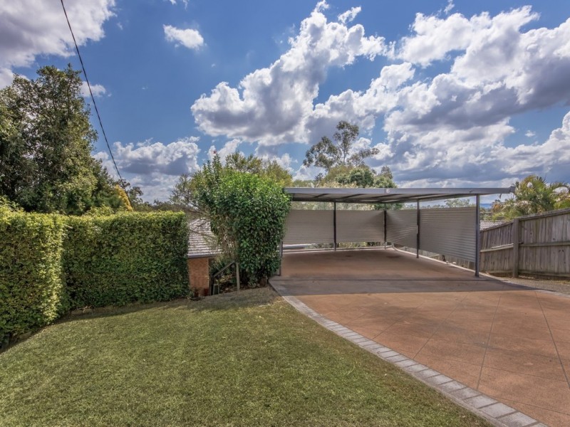 6 Chiffley Court, Collingwood Park QLD 4301