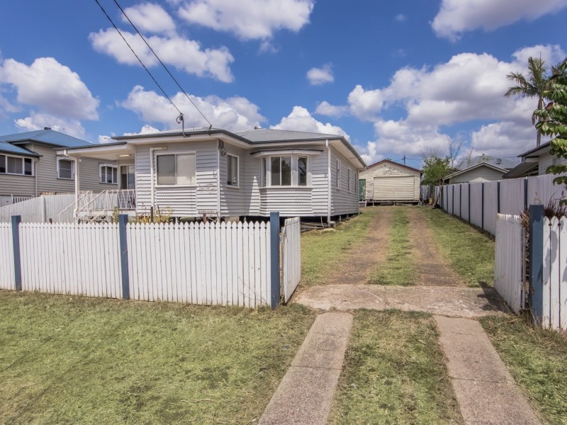 17 Rex Street, Eastern Heights QLD 4305