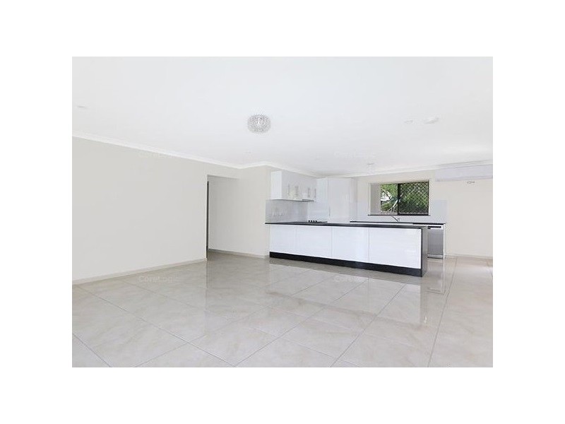 6 Enterprise Lane, Booval QLD 4304