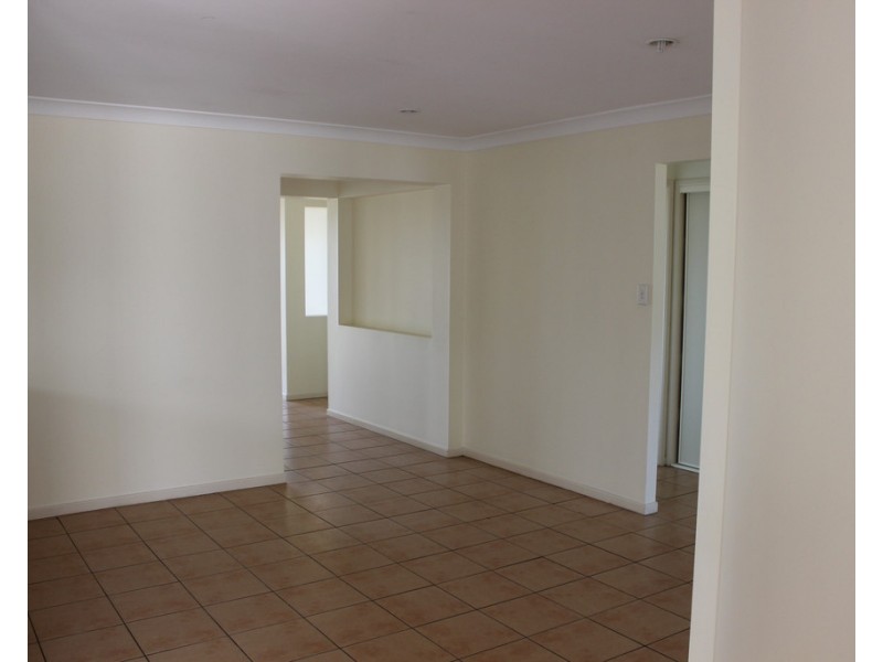31 Griffin Crescent, Collingwood Park QLD 4301