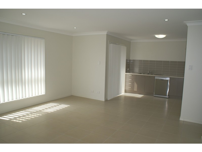 1/9 Pendragon Street, Raceview QLD 4305