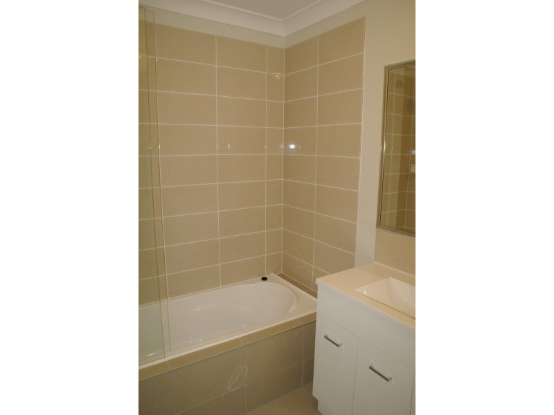 1/9 Pendragon Street, Raceview QLD 4305