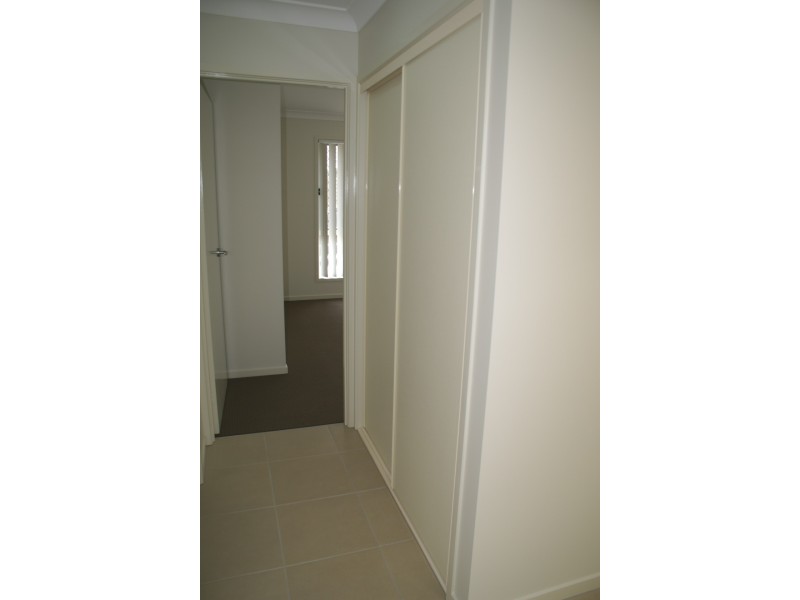 1/9 Pendragon Street, Raceview QLD 4305