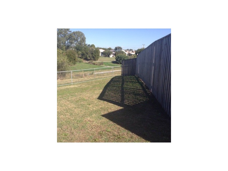 1/9 Pendragon Street, Raceview QLD 4305