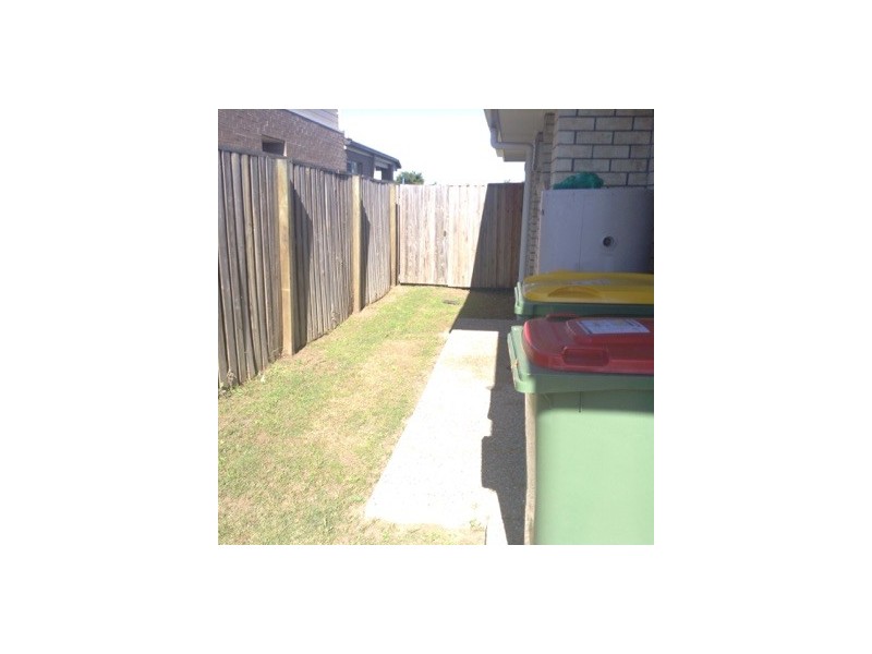 1/9 Pendragon Street, Raceview QLD 4305