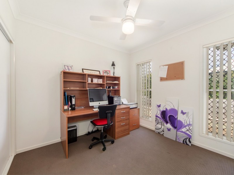 13 Macquarie Street, Booval QLD 4304