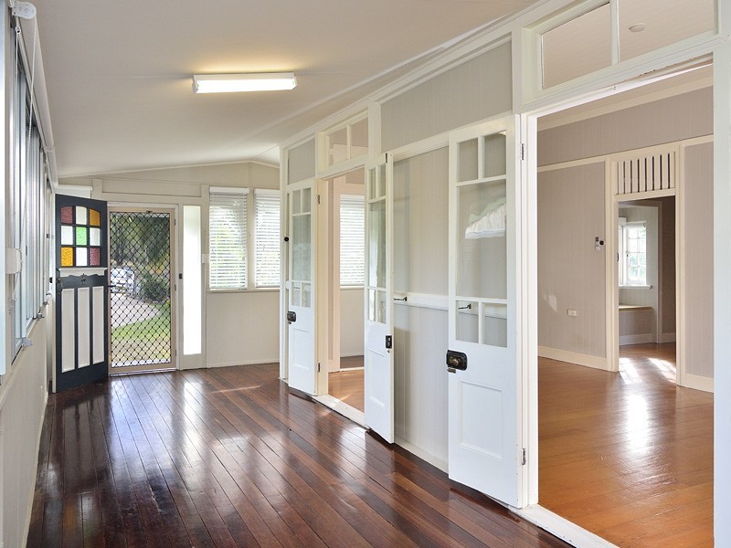 1 Kholo Road, North Ipswich QLD 4305