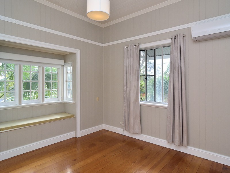 1 Kholo Road, North Ipswich QLD 4305