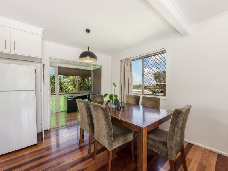 15 Olive Street, Raceview QLD 4305