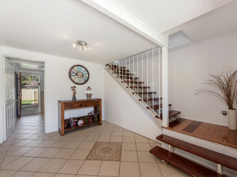 15 Olive Street, Raceview QLD 4305
