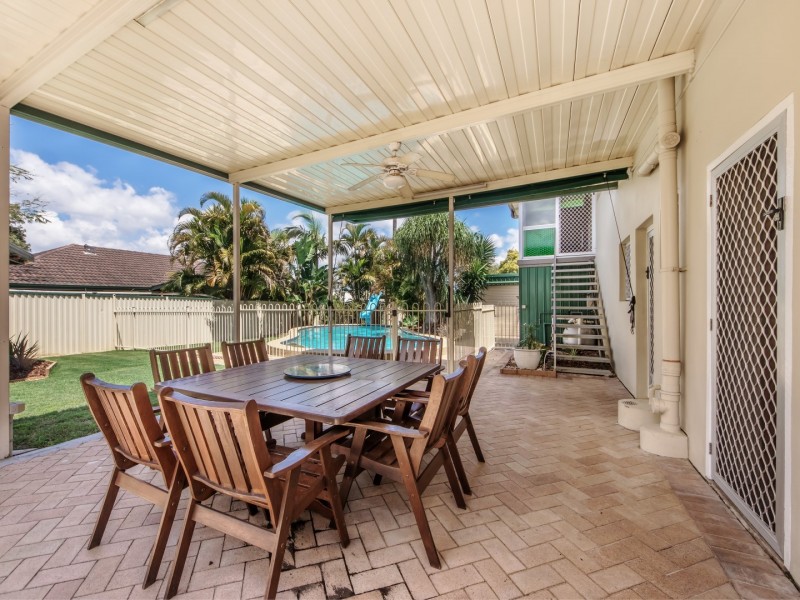 15 Olive Street, Raceview QLD 4305