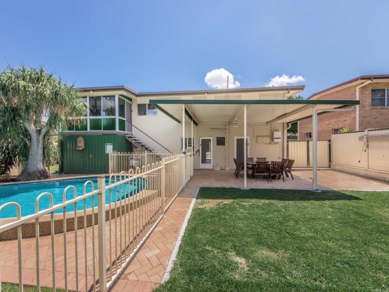 15 Olive Street, Raceview QLD 4305