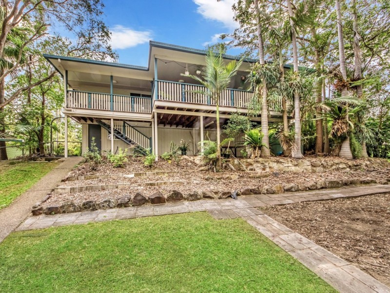 12 Oak Street, Bundamba QLD 4304