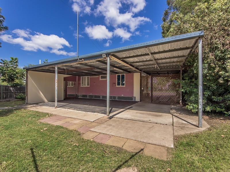 54 Briggs Road, Raceview QLD 4305